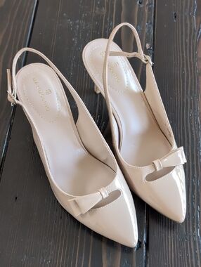 Bandolino Pale Pink Patent Slingback Pointed Heels with Bow